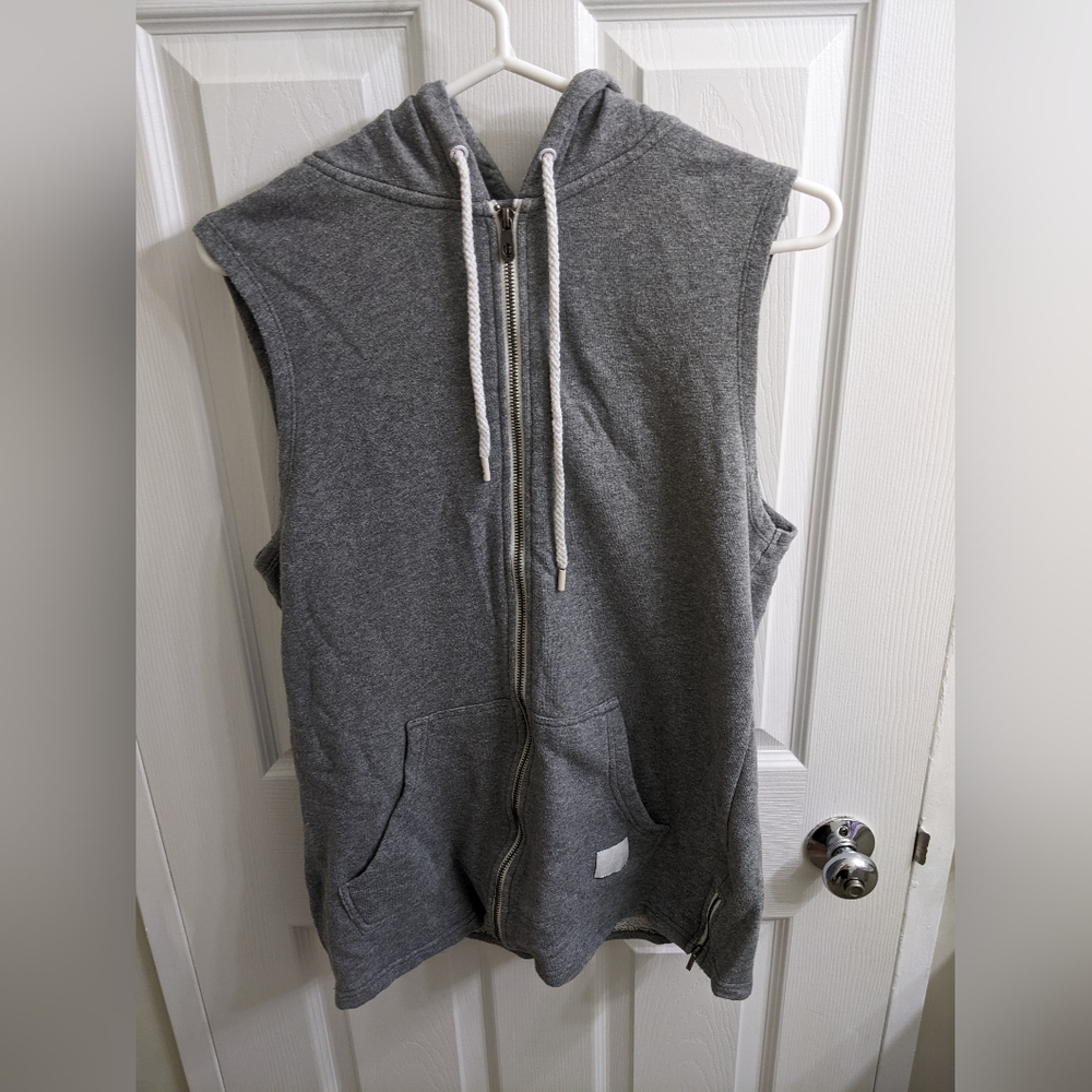Grey sleeveless sweater